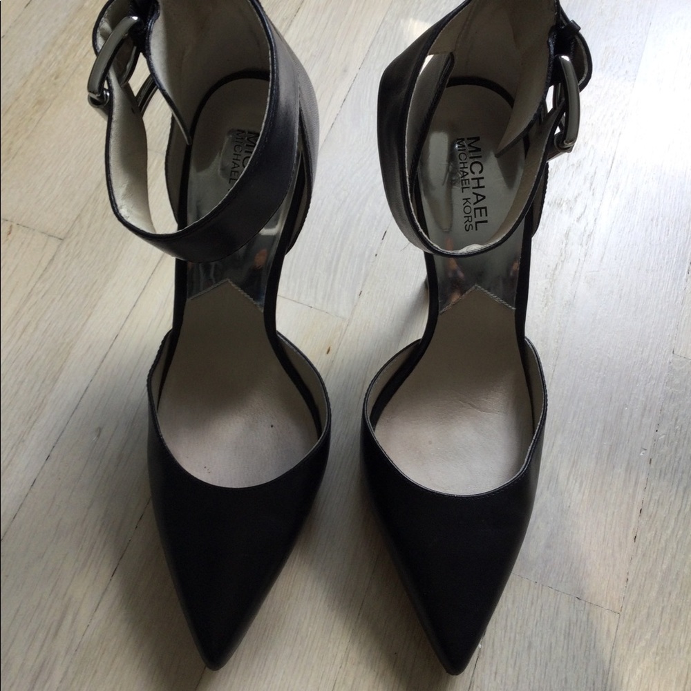Michael Kors sandals with ankle strap size 10